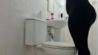 ���ींग का बना इस वीडियो में