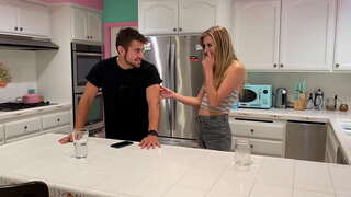 Të ndyrë Motrat e Tij GF