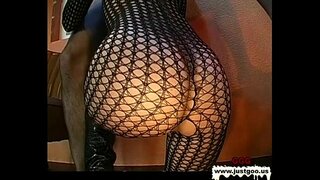 Isijamani Goo Girls - Nceda cum ngomhla wethu pussies