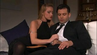 ���ውነተኛ Anal አሁን ግምገማዎች ይታያል ላይ PornStar Katia Nobili እና የእሷ ወጣት ስለጀመሩ - (ቅድሚያ የሚሰጡዋቸውን)