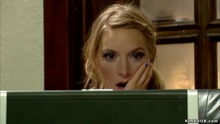 Blonde teen Babe വെയിൽസ് കണ്ടെത്തി porn movie അവളുടെ stealer Simone Sonay ഇന്റർനെറ്റ് പിന്നെ തറച്ചു കൈവിട്ടുപോയി അവളുടെ in bondage in bed